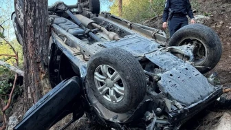 Erdemli’de otomobil uçuruma yuvarlandı, 14 yaşındaki sürücü hayatını kaybetti