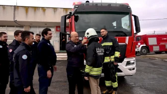 Tekirdağ'da otizmli gencin itfaiyeci olma hayali 16'ncı yaş gününde gerçek oldu