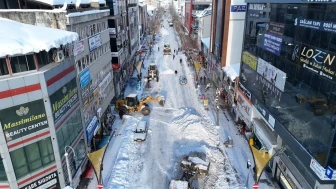 Bingöl'de kar yağışının durmasının ardından temizlik çalışmaları hızlandı