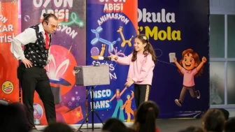 Kocaeli Bilim Merkezi’nde yarıyıl tatili için hazırlanan etkinliklerle çocuklar eğlenceli vakit geçiriyor