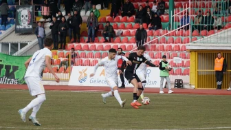 Isparta 32 Spor Menemen FK’yı evinde 1-0 mağlup etti