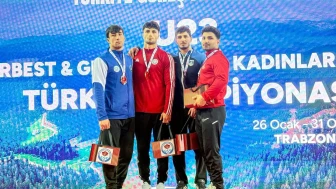 U23 Grekoromen Güreş Türkiye Şampiyonası'nda ikinci günün madalyaları sahiplerini buldu