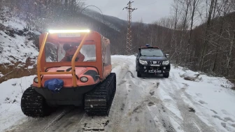 Yalova'da kar yağışı nedeniyle mahsur kalan 35 kişi AFAD tarafından kurtarıldı