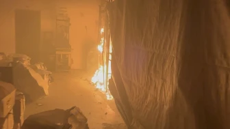 Aksaray'da çorap üretimi yapan fabrikada yangın çıktı