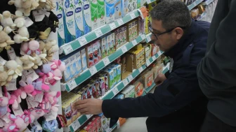 Sultanhisar’da zabıta ekipleri marketlerde fiyat ve ürün denetimi yaptı