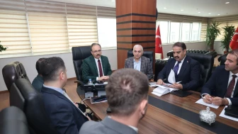 Siirt'te 15 Temmuz Demokrasi Meydanı yenileniyor