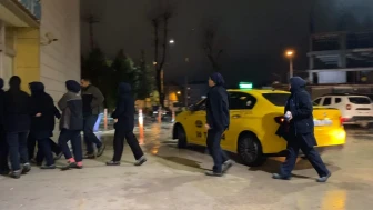 Bursa'da tekstil fabrikasında gıda zehirlenmesi şüphesiyle 20 işçi hastaneye kaldırıldı