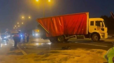 TEM'de Yürekleri Ağızlara Getiren Kaza! Yakıt Tankeri Kamyona Çarptı