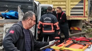 Çankırı'da Kaza! Kamyonet TIR Dorsesine Çarptı, 1 Kişi Yaralandı