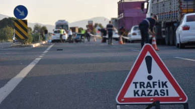 Konya'da Feci Kaza! Otomobil ile TIR Çarpıştı