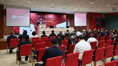 Anadolu Üniversitesi’nde uluslararası hukuk ve çatışma konferansı gerçekleştirildi
