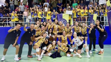 Didim Belediyespor Kadın Voleybol Takımı Ülkü Spor'u 3-0 mağlup etti