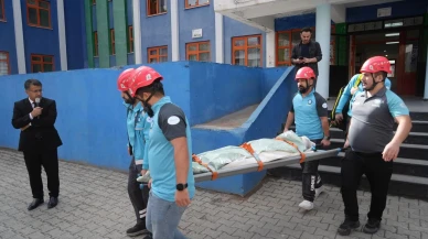 Muş’ta Milli Eğitim Bakanlığı okullarda tahliye tatbikatı düzenledi