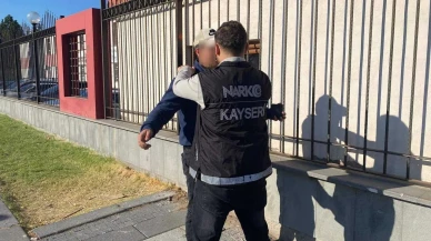 Kayseri’de polis narko-okul uygulamasıyla 17 şahıs sorguladı