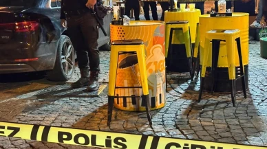 Kocaeli İzmit’te eğlence mekanında silahlı kavgada 2 kişi yaralandı