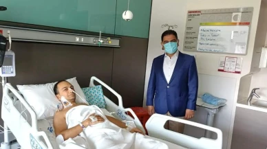 Dr. Melih Özden babası Prof. Dr. Ömer Özden'e karaciğerini bağışladı