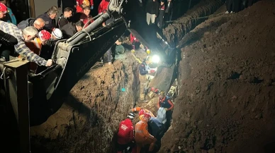 Bursa Mudanya'da kanalizasyon çukuru kazarken göçük altında kalan iki kardeş öldü