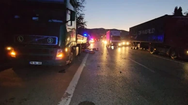 Genç tır şoförü Anadolu Otoyolu’nda lastik değiştirirken kazada hayatını kaybetti