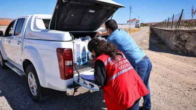 Gölbaşı Belediyesi 850 öğrenciye kırtasiye yardımı yaptı