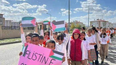 Ağrı'da Filistin ve Gazze temalı farkındalık etkinlikleri yapıldı