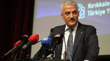 Kırıkkale Valisi Makas gençlere Türkiye Yüzyılı'nda büyük görevler düştüğünü söyledi