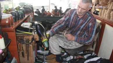 Mehmet Aydın Ordu’da ayakkabıları ateşle işliyor