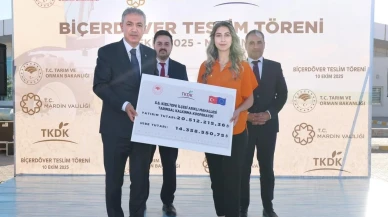 Tarım Ve Kırsal Kalkınmayı Destekleme Kurumu TKDK Mardin’e Biçerdöver Teslim Etti