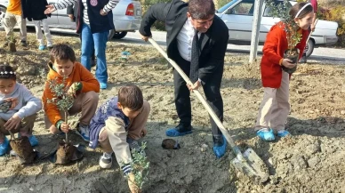 Selendi Cumhuriyet İlkokulu öğrencileri Yeşil Vatan etkinliğinde buluştu