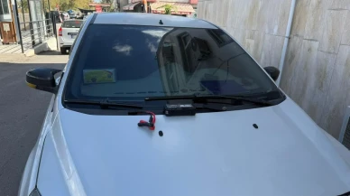 Adana’da çakarlı araçla polis süsü veren şahıs havaya ateş açtı