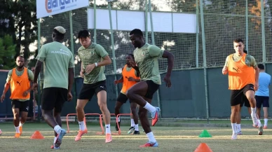 Alanyaspor Kocaelispor maçı hazırlıklarına antalya'da başladı