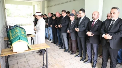 Şehit annesi Mecbure Arslan Düzce’de son yolculuğuna uğurlandı