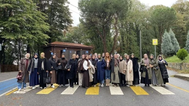 Sakarya Büyükşehir Belediyesi gençlere doğal ve tarihi güzellikleri tanıtıyor