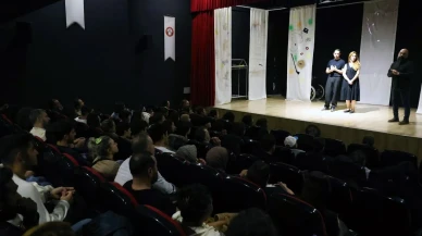 Menteşe Belediye Tiyatrosu Çocuk Parkı Yaraları ile izleyicileri buluşturdu