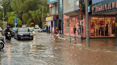Fethiye'de sağanak yağış ev ve iş yerlerini sular altında bıraktı