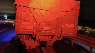 Gaziantep’te kamyonet kamyona çarptı: 1 ölü, 1 ağır yaralı