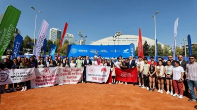 Gaziantep'te Türkiye Tenis Federasyonu şampiyonasında ödüller sahiplerini buldu
