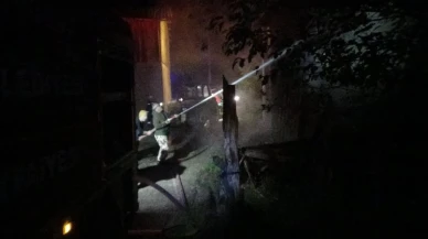 Bolu’nun Mudurnu ilçesinde samanlıkta çıkan yangın evi kül etti