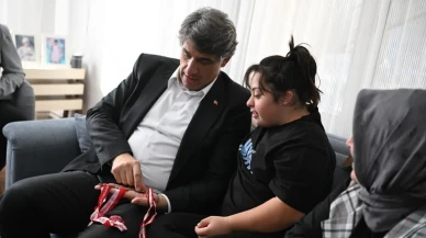 Elanur Gençoğlu Kocaeli yüzme yarışlarında birinci oldu