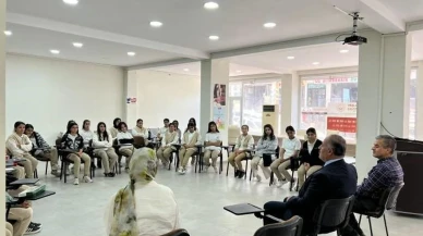 Şırnak’ta öğrenciler Aile ve Sosyal Hizmetler İl Müdürlüğü’nü ziyaret etti