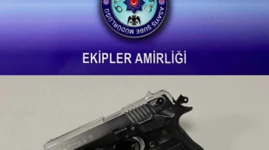 Çorum'da polis denetimlerinde 6 firari yakalandı ve silah ele geçirildi