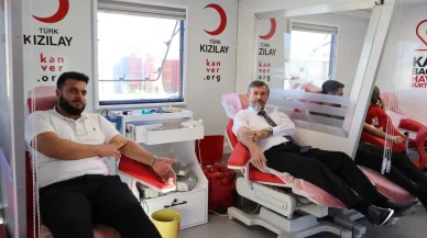 Hatay müftülüğü ve Kızılay Antakya'da kan bağış kampanyası düzenledi