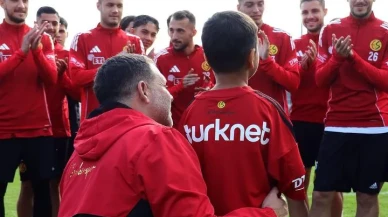 Hamit Özbek Eskişehirspor antrenmanını ameliyat sonrası görerek mutluluk yaşadı