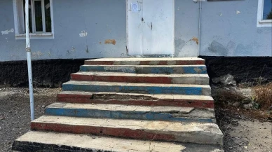 Bingöl’de Jandarma Ekipleri Okulun Bakım Ve Onarımını Gerçekleştirdi