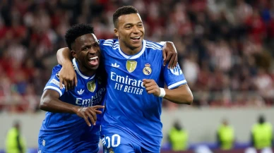 Real Madrid Olympiakos'u Kylian Mbappe'nin 4 golüyle 4-3 mağlup etti