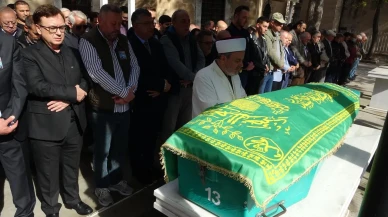 UNESCO'nun yaşayan insan hazinesi Hamza Üstünkaya son yolculuğuna uğurlandı