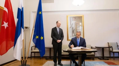 Dışişleri Bakanı Hakan Fidan Finlandiya Parlamento Başkanı Jussi Halla-aho ile Helsinki'de