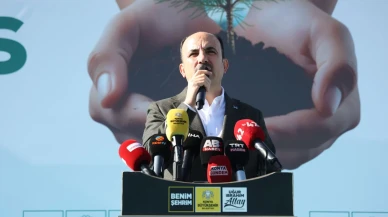 Konya'da "geleceğe nefes" programında 15 bin fidan öğrencilerle birlikte toprakla buluştu