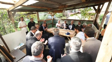 Kocaeli'de parfüm dolum tesisinde çıkan yangında hayatını kaybedenlerin ailelerine Başkan Büyükakın taziyede bulundu