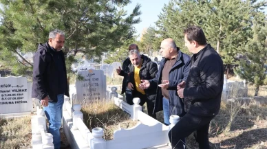 Van'da depremde hayatını kaybeden gazeteci Sebahattin Yılmaz Erzurum'da anıldı