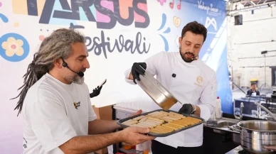 Mersin'de MasterChef yarışmacıları gastronomi şovuyla festivalde unutulmaz anlar yaşattı.